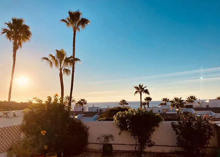 Luxury With Sea View, Private Jacuzzi & Heated Pool سان ميغيل ذي أبونا