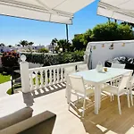ヴィラ Luxury With Sea View, Private Jacuzzi & Heated Pool サンミゲル・デ・アボナ