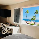 Luxury With Sea View, Private Jacuzzi & Heated Pool