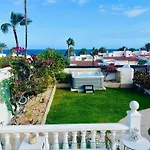 Luxury With Sea View, Private Jacuzzi & Heated Pool ヴィラ サンミゲル・デ・アボナ