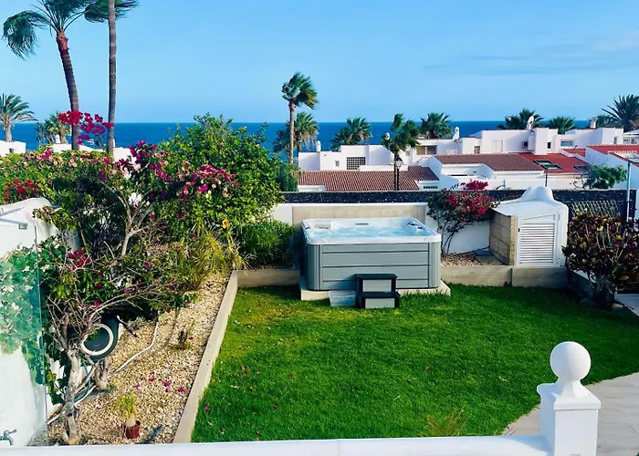 Luxury With Sea View, Private Jacuzzi & Heated Pool וילה סן מיגל דה אבונה