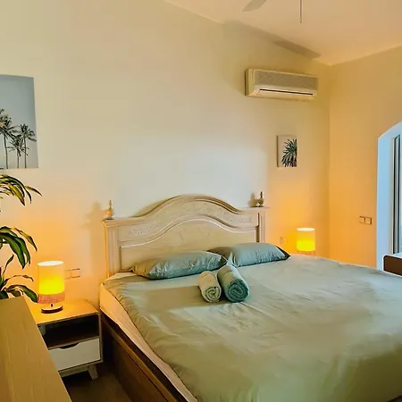 With Sea View And Luxury Heated Pool 别墅