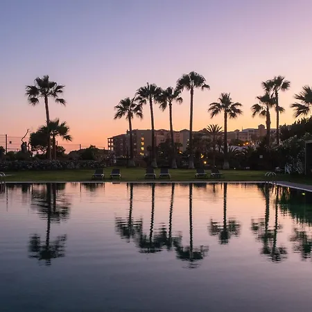 With Sea View And Luxury Heated Pool * 圣米格尔德阿沃纳