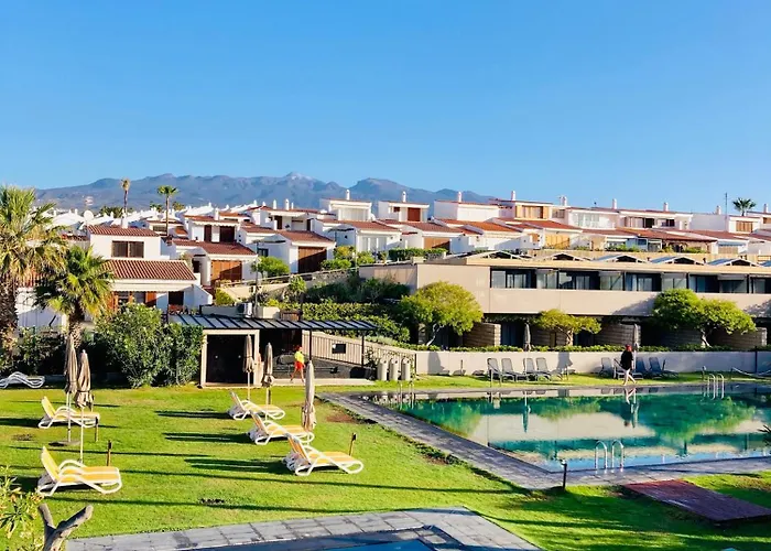 Luxury With Sea View, Private Jacuzzi & Heated Pool
