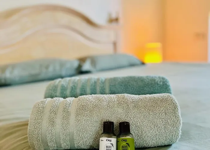 Luxury With Sea View, Private Jacuzzi & Heated Pool *