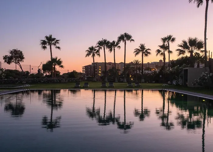 Luxury With Sea View, Private Jacuzzi & Heated Pool * San Miguel de Abona